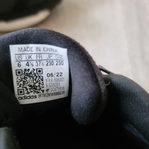 Adidas Gortex Running Shoes - Picture 6 of 6